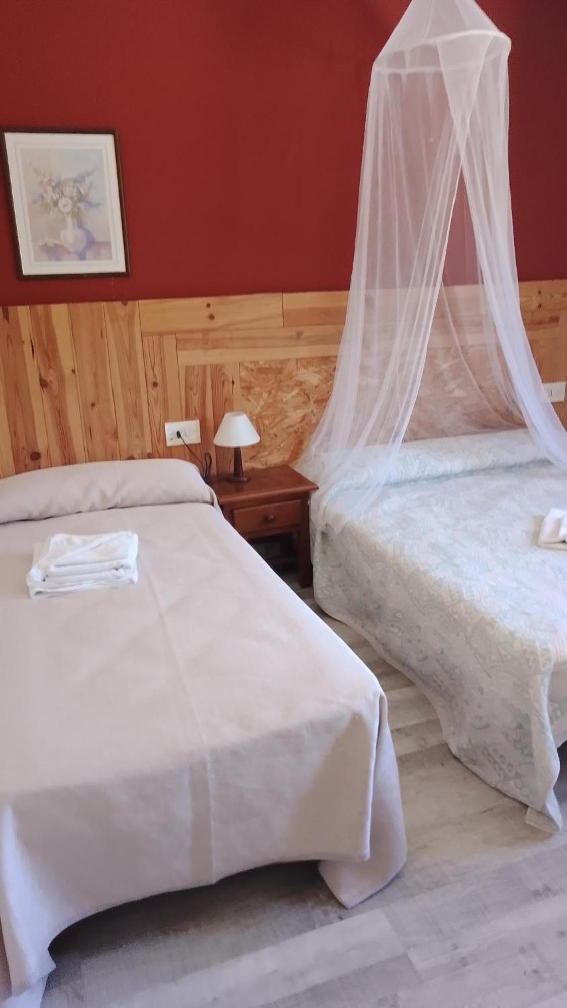 Eco Art Hotel Rural Tajo 페랄레호스 데 라스 트루차스 외부 사진
